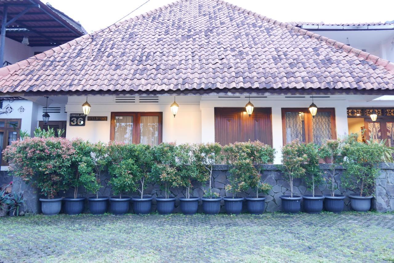 باندونج Ciwulan 36 Guest House المظهر الخارجي الصورة