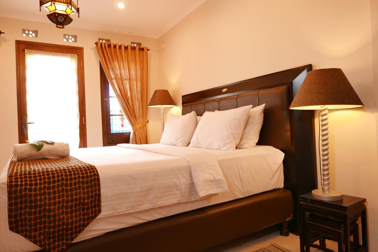 باندونج Ciwulan 36 Guest House المظهر الخارجي الصورة